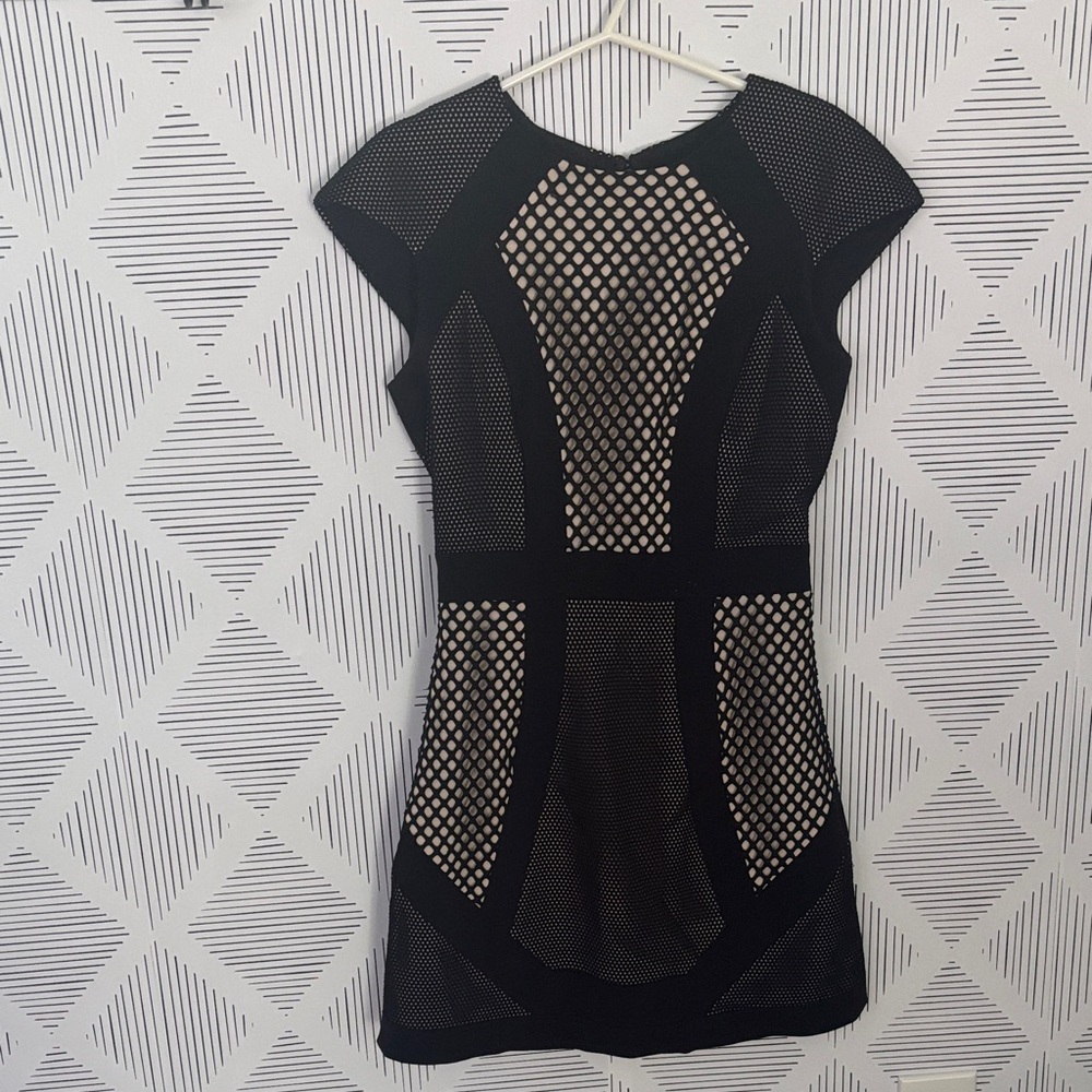 Cameo - Elegant Black and Cream Women's Dress (small) Open Back Detail